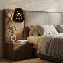 Load image into Gallery viewer, Pilke P36 Pendant