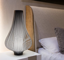 Load image into Gallery viewer, Blossom Table Lamp