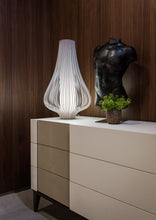 Load image into Gallery viewer, Blossom Table Lamp